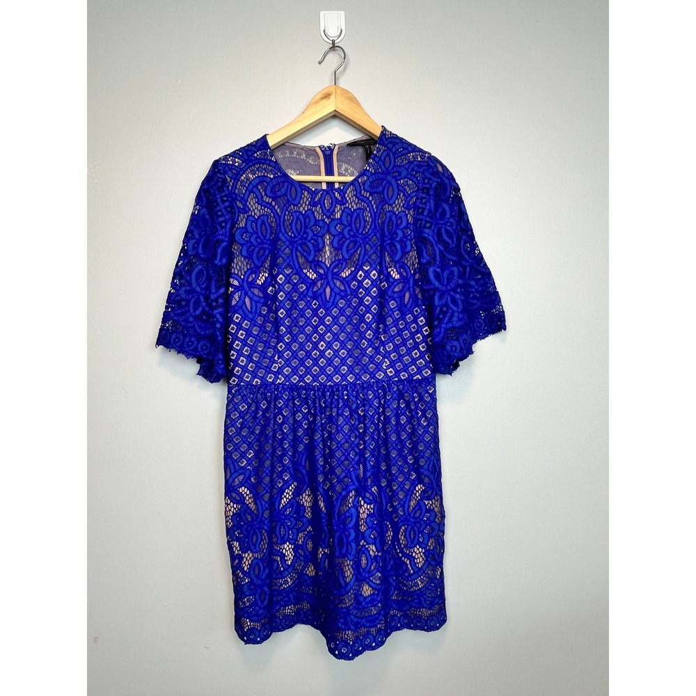 BCBGMAXAZRIA Royal Blue Lace Mini Dress Flutter Sleeve Wedding Guest Size 12